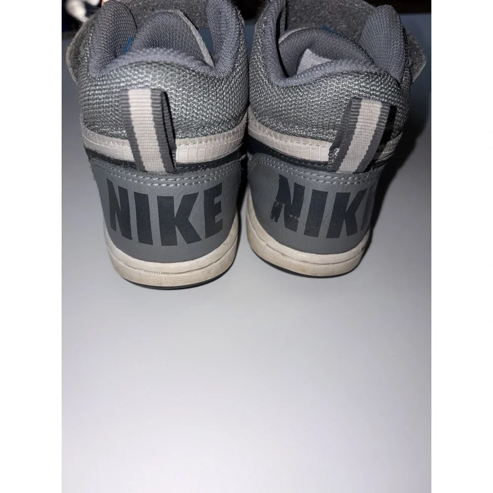 Nike Boys Court Borough Mid 870026-009 Gray White Lace-Up Sneaker Shoes Size 13C